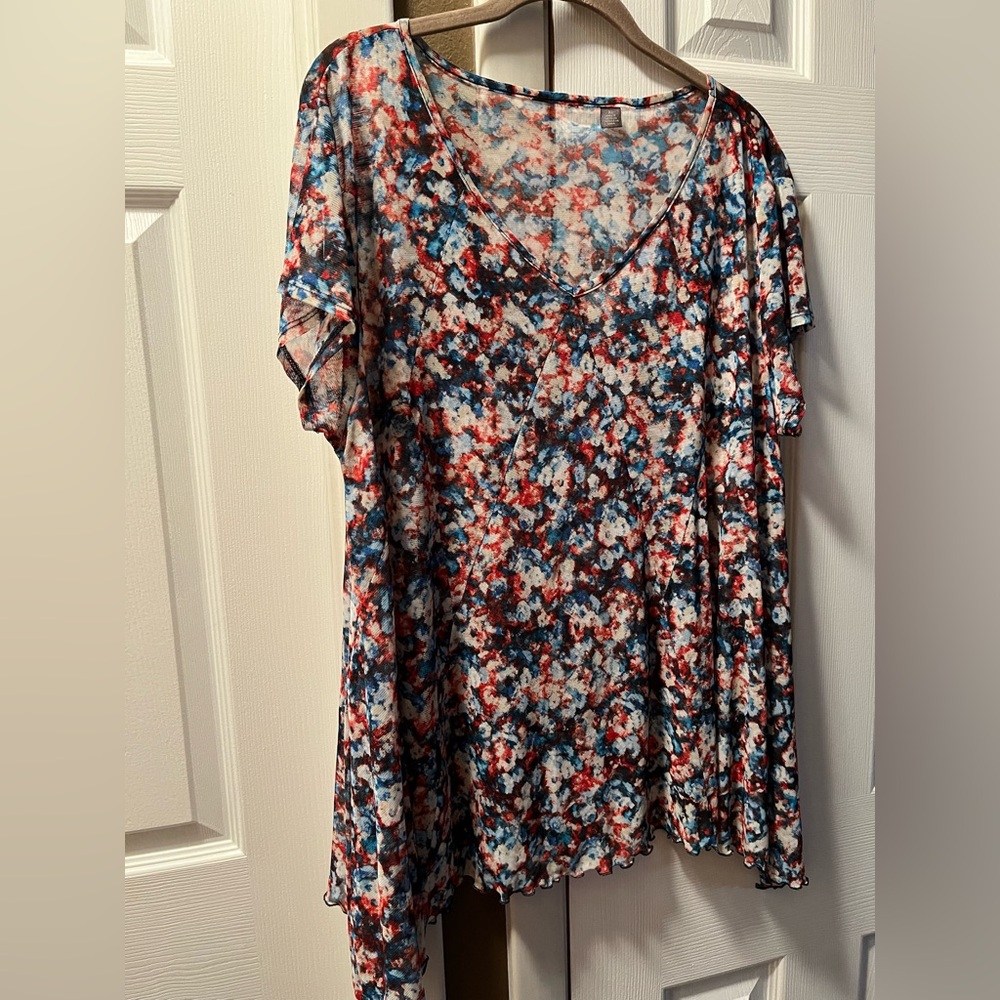 Floral Women's Top - Multicolor red, white, blue